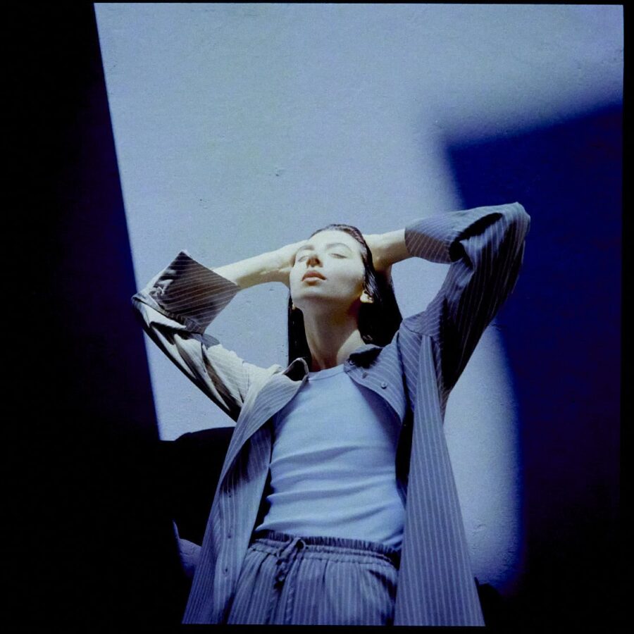 Anastasiia, Mamiya 6, Kodak Gold 200